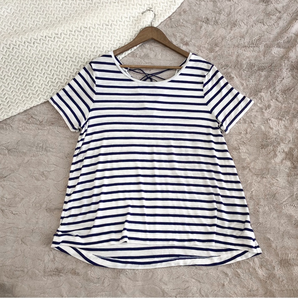 Old Navy White/ Navy Striped Short-Sleeve Tie-Back Top Large